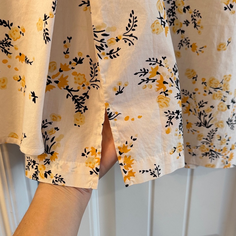 J Crew Floral Ruffle Sleeve Blouse - Picture 4 of 7